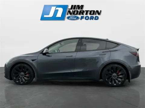 More photos of 2022 Tesla Model Y Performance at Jim Norton Ford, OK
