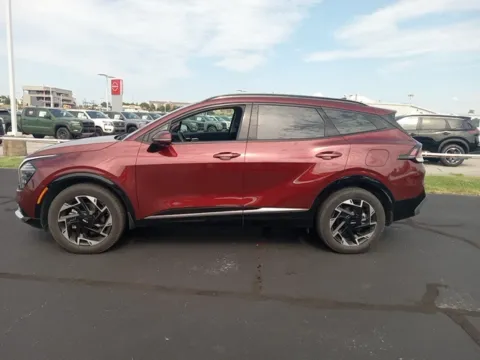 More photos of 2025 Kia Sportage SX-Prestige at Jim Norton Ford, OK