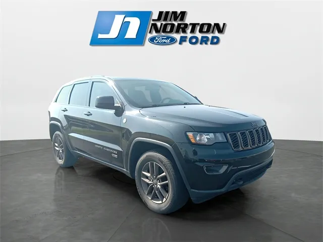 Black 2016 Jeep Grand Cherokee 75th Anniversary Edition for sale in Broken Arrow, OK