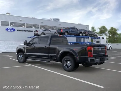 More photos of 2025 Ford F-350SD Lariat at Jim Norton Ford, OK