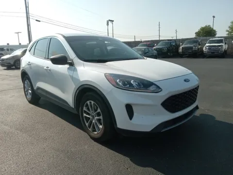 White 2022 Ford Escape SE for sale in Broken Arrow, OK