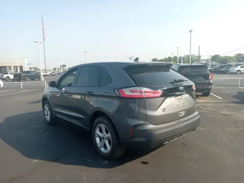More photos of 2022 Ford Edge SE at Jim Norton Ford, OK