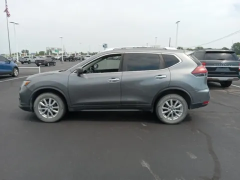 More photos of 2018 Nissan Rogue SV at Jim Norton Ford, OK