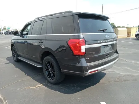 More photos of 2022 Ford Expedition XLT at Jim Norton Ford, OK