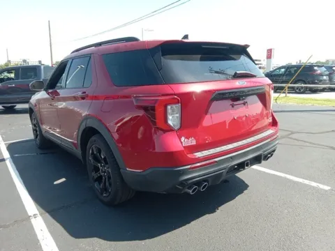 More photos of 2022 Ford Explorer ST at Jim Norton Ford, OK