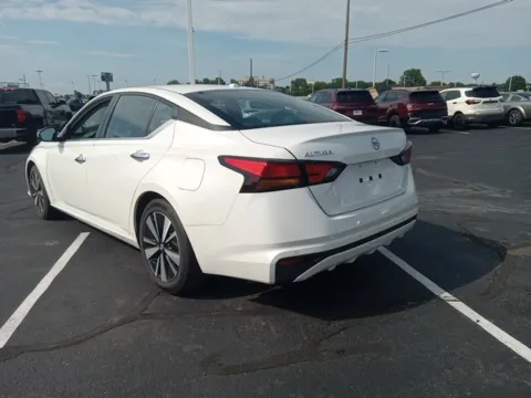 More photos of 2022 Nissan Altima 2.5 SV at Jim Norton Ford, OK