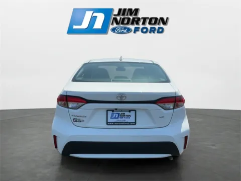 More photos of 2022 Toyota Corolla LE at Jim Norton Ford, OK