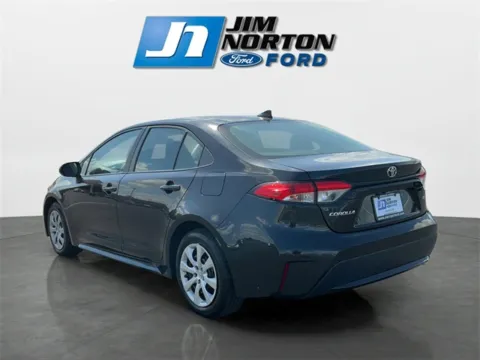 More photos of 2022 Toyota Corolla LE at Jim Norton Ford, OK