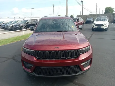 Photos of 2023 Jeep Grand Cherokee Altitude for sale in Broken Arrow, OK at Jim Norton Ford