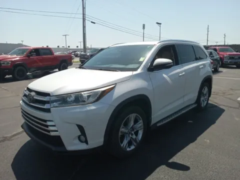 Another view of 2018 Toyota Highlander Limited for sale in Broken Arrow, OK at Jim Norton Ford