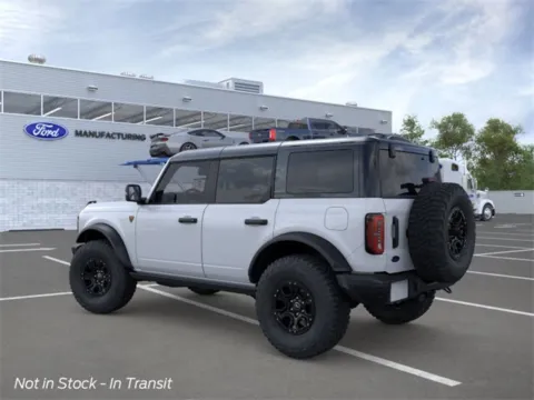 More photos of 2025 Ford Bronco Badlands at Jim Norton Ford, OK