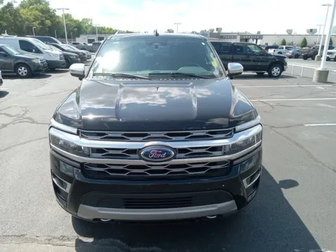 Photos of 2024 Ford Expedition Platinum for sale in Broken Arrow, OK at Jim Norton Ford
