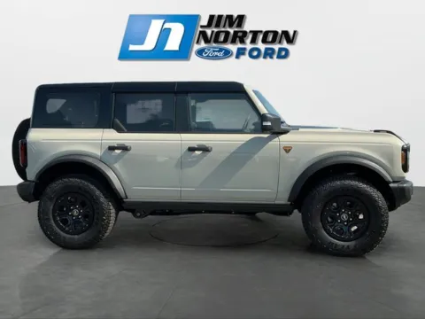 Photos of 2025 Ford Bronco Badlands for sale in Broken Arrow, OK at Jim Norton Ford