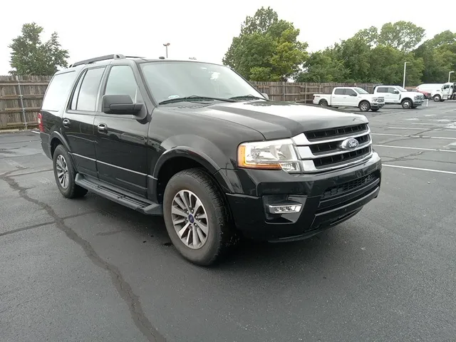 Black 2017 Ford Expedition XLT for sale in Broken Arrow, OK