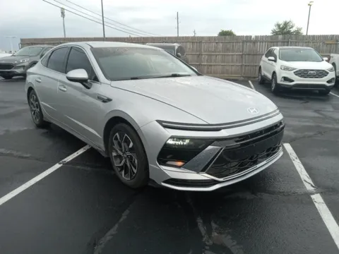 Silver 2024 Hyundai Sonata SEL for sale in Broken Arrow, OK