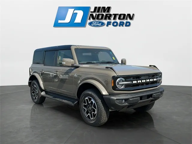 Gray 2025 Ford Bronco Outer Banks for sale in Broken Arrow, OK