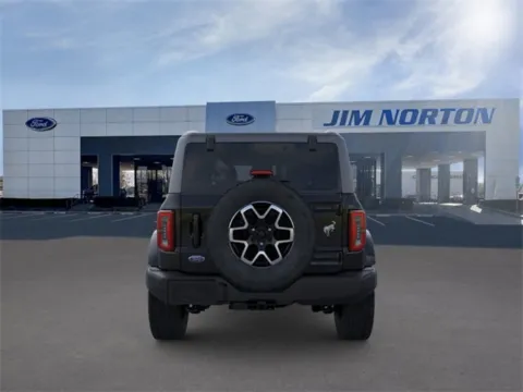 More photos of 2025 Ford Bronco Outer Banks at Jim Norton Ford, OK
