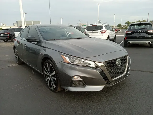 Gray 2020 Nissan Altima 2.5 SR for sale in Broken Arrow, OK