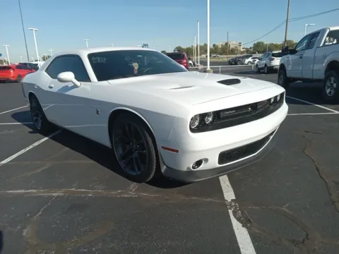 White 2023 Dodge Challenger R/T Scat Pack for sale in Broken Arrow, OK