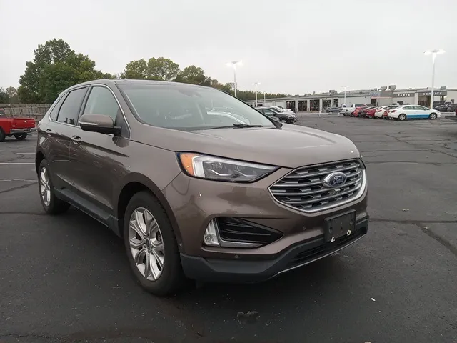 Gray 2019 Ford Edge Titanium for sale in Broken Arrow, OK