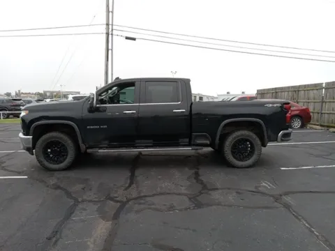 More photos of 2022 Chevrolet Silverado 2500HD LTZ at Jim Norton Ford, OK