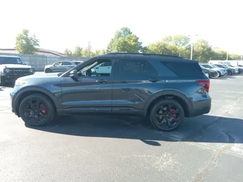 More photos of 2023 Ford Explorer ST at Jim Norton Ford, OK