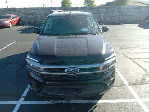 Photos of 2023 Ford Expedition XLT for sale in Broken Arrow, OK at Jim Norton Ford