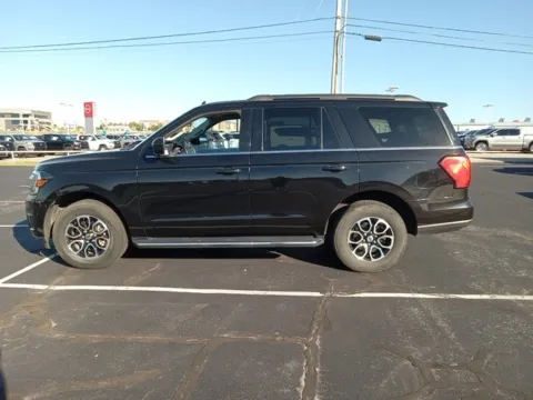 More photos of 2023 Ford Expedition XLT at Jim Norton Ford, OK