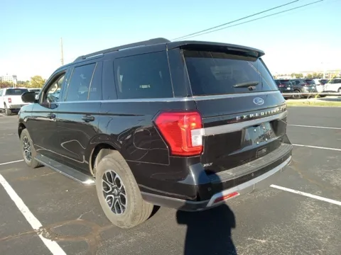 More photos of 2023 Ford Expedition XLT at Jim Norton Ford, OK