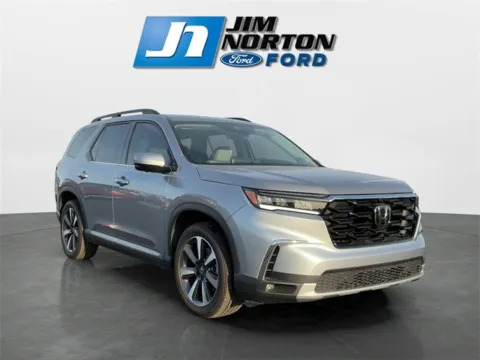 Silver 2025 Honda Pilot Elite for sale in Broken Arrow, OK