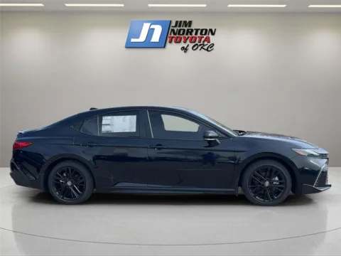 More photos of 2026 Toyota Camry SE at Jim Norton Toyota Of OKC, OK