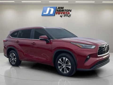 Another view of 2022 Toyota Highlander XLE for sale in Oklahoma City, OK at Jim Norton Toyota Of OKC