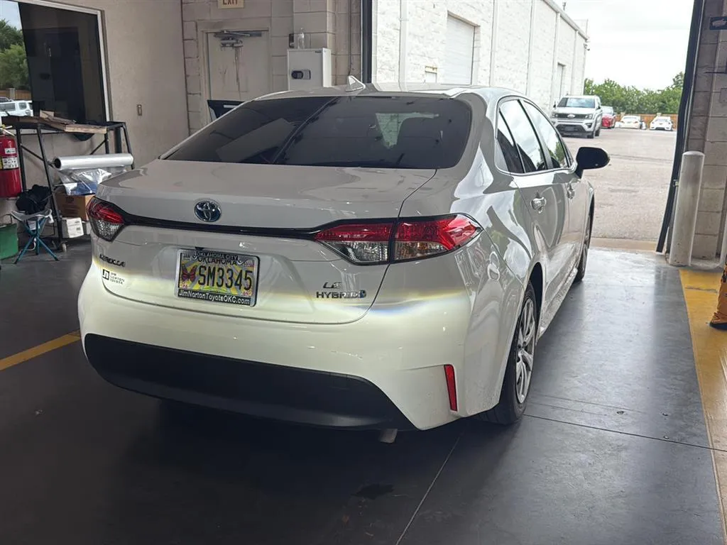 White 2024 Toyota Corolla Hybrid LE for sale in Oklahoma City, OK
