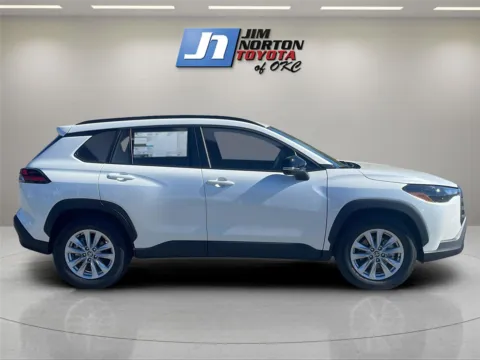 More photos of 2026 Toyota Corolla Cross LE at Jim Norton Toyota Of OKC, OK