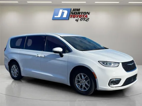 Another view of 2023 Chrysler Pacifica Touring L for sale in Oklahoma City, OK at Jim Norton Toyota Of OKC
