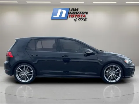 More photos of 2017 Volkswagen Golf R 4MOTION at Jim Norton Toyota Of OKC, OK