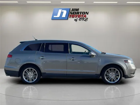 More photos of 2016 Lincoln MKT EcoBoost at Jim Norton Toyota Of OKC, OK