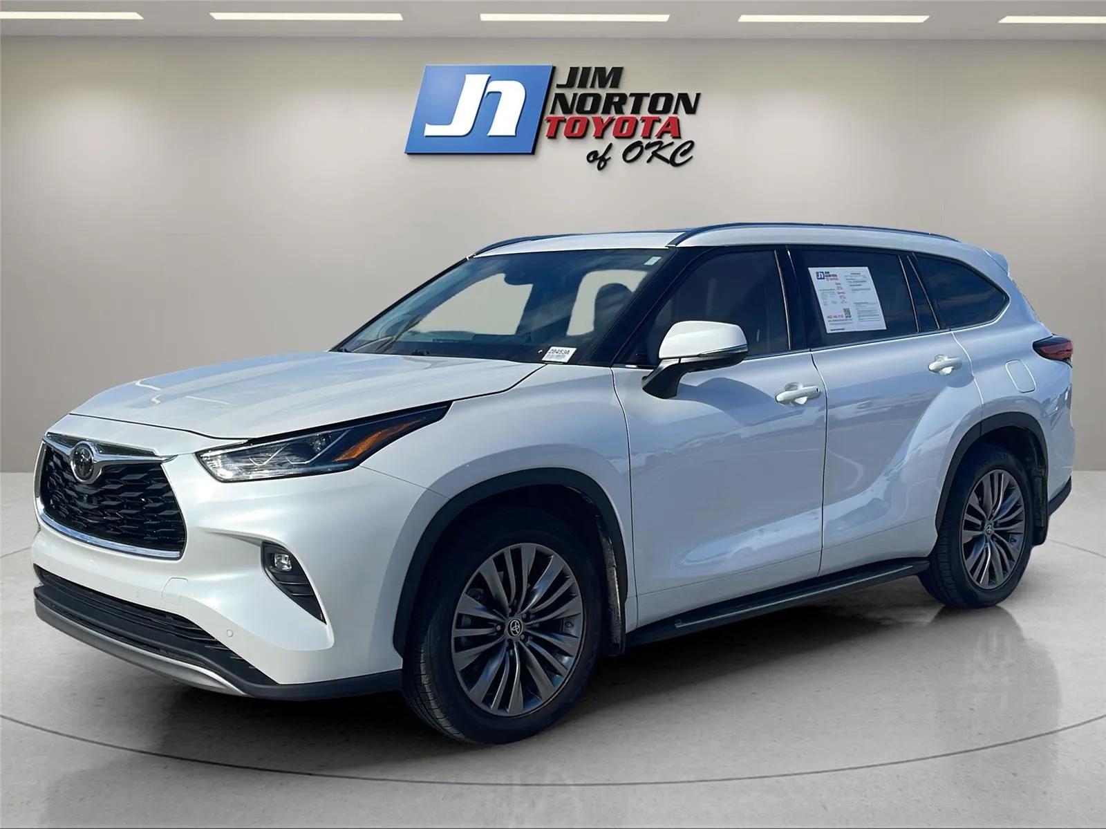 White 2020 Toyota Highlander Platinum for sale in Oklahoma City, OK