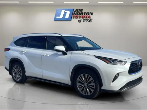 Another view of 2020 Toyota Highlander Platinum for sale in Oklahoma City, OK at Jim Norton Toyota Of OKC
