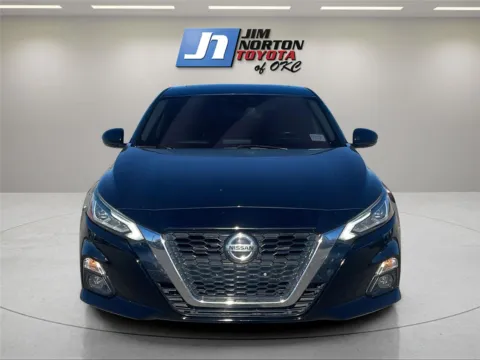 Photos of 2019 NISSAN Altima SL for sale in Oklahoma City, OK at Jim Norton Toyota Of OKC