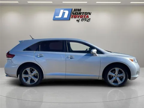 More photos of 2013 Toyota Venza XLE at Jim Norton Toyota Of OKC, OK
