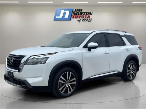 White 2025 Nissan Pathfinder Platinum for sale in Oklahoma City, OK