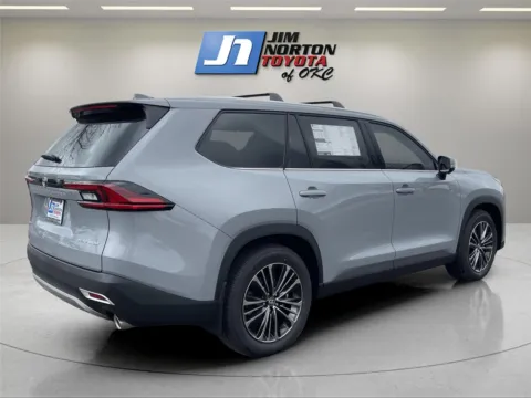 More photos of 2026 Toyota Grand Highlander Hybrid MAX Platinum at Jim Norton Toyota Of OKC, OK