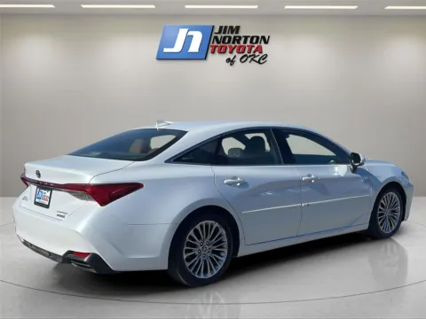 More photos of 2019 Toyota Avalon Hybrid Limited at Jim Norton Toyota Of OKC, OK