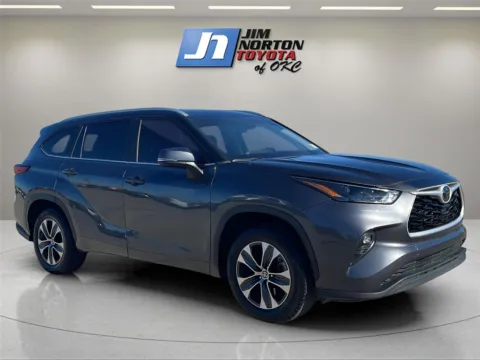 Photos of 2023 Toyota Highlander XLE for sale in Oklahoma City, OK at Jim Norton Toyota Of OKC