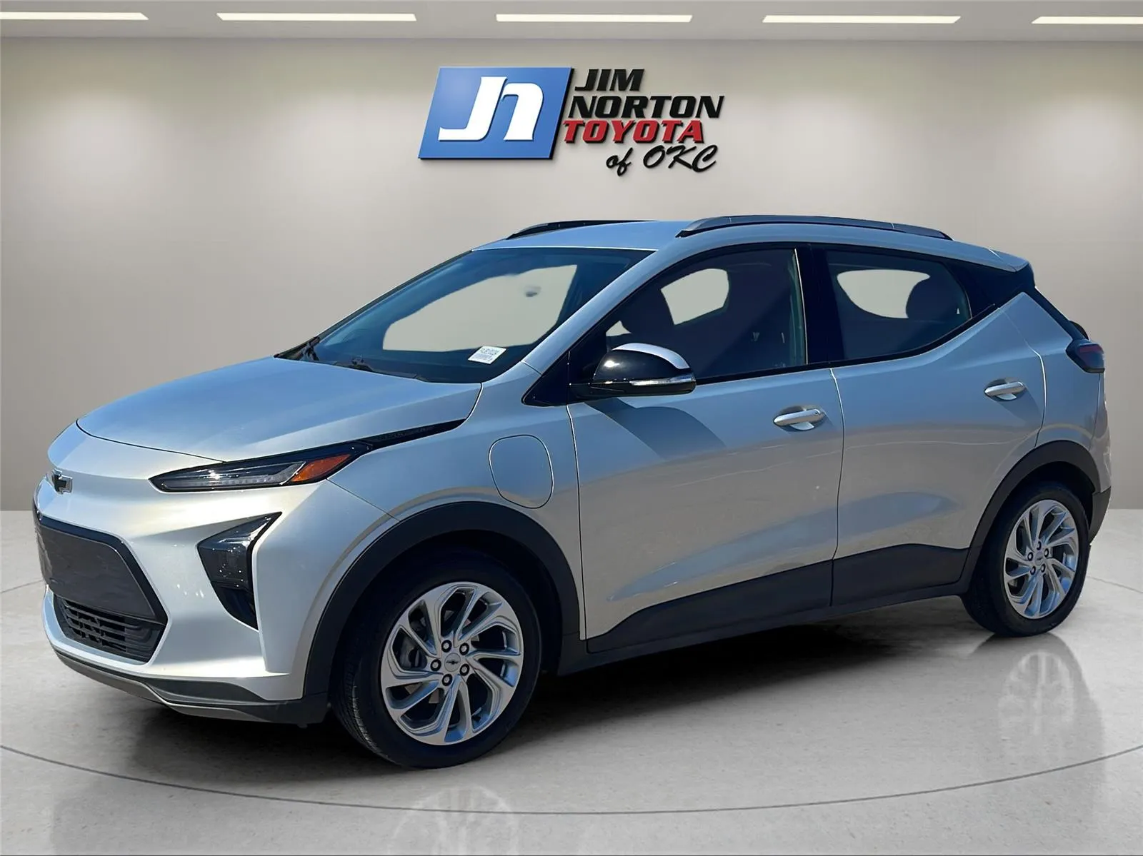 Silver 2023 Chevrolet Bolt EUV LT for sale in Oklahoma City, OK
