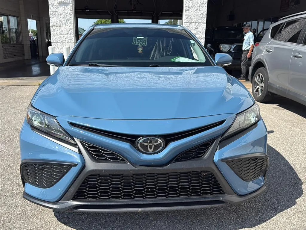 Blue 2023 Toyota Camry SE for sale in Oklahoma City, OK
