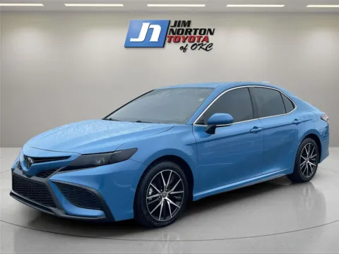 Blue 2023 Toyota Camry SE for sale in Oklahoma City, OK