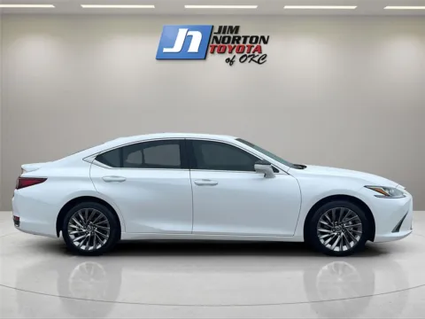 More photos of 2025 Lexus ES 300h Luxury at Jim Norton Toyota Of OKC, OK