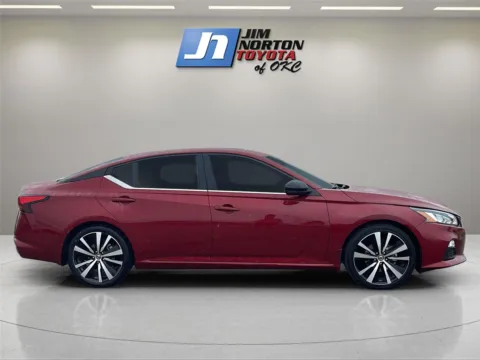 More photos of 2021 Nissan Altima 2.5 SR at Jim Norton Toyota Of OKC, OK
